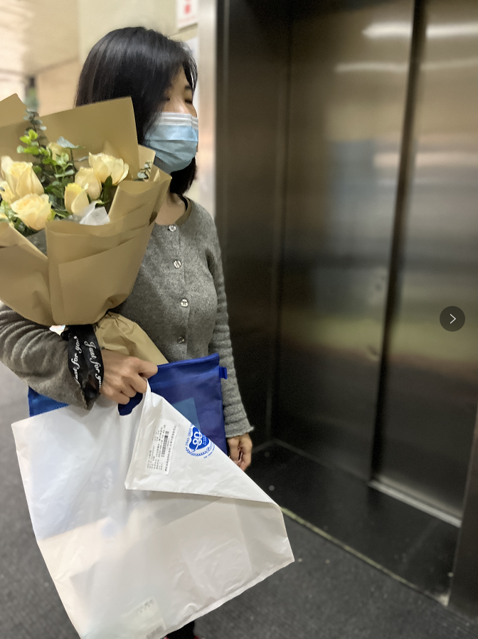 “送關(guān)懷、暖人心”公司綜合部探望住院員工