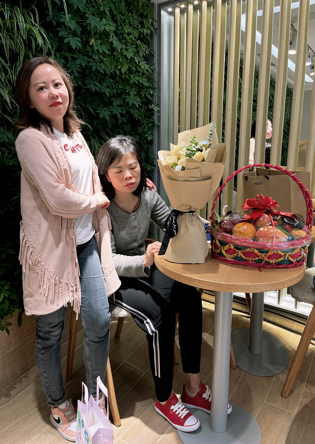 “送關(guān)懷、暖人心”公司綜合部探望住院員工